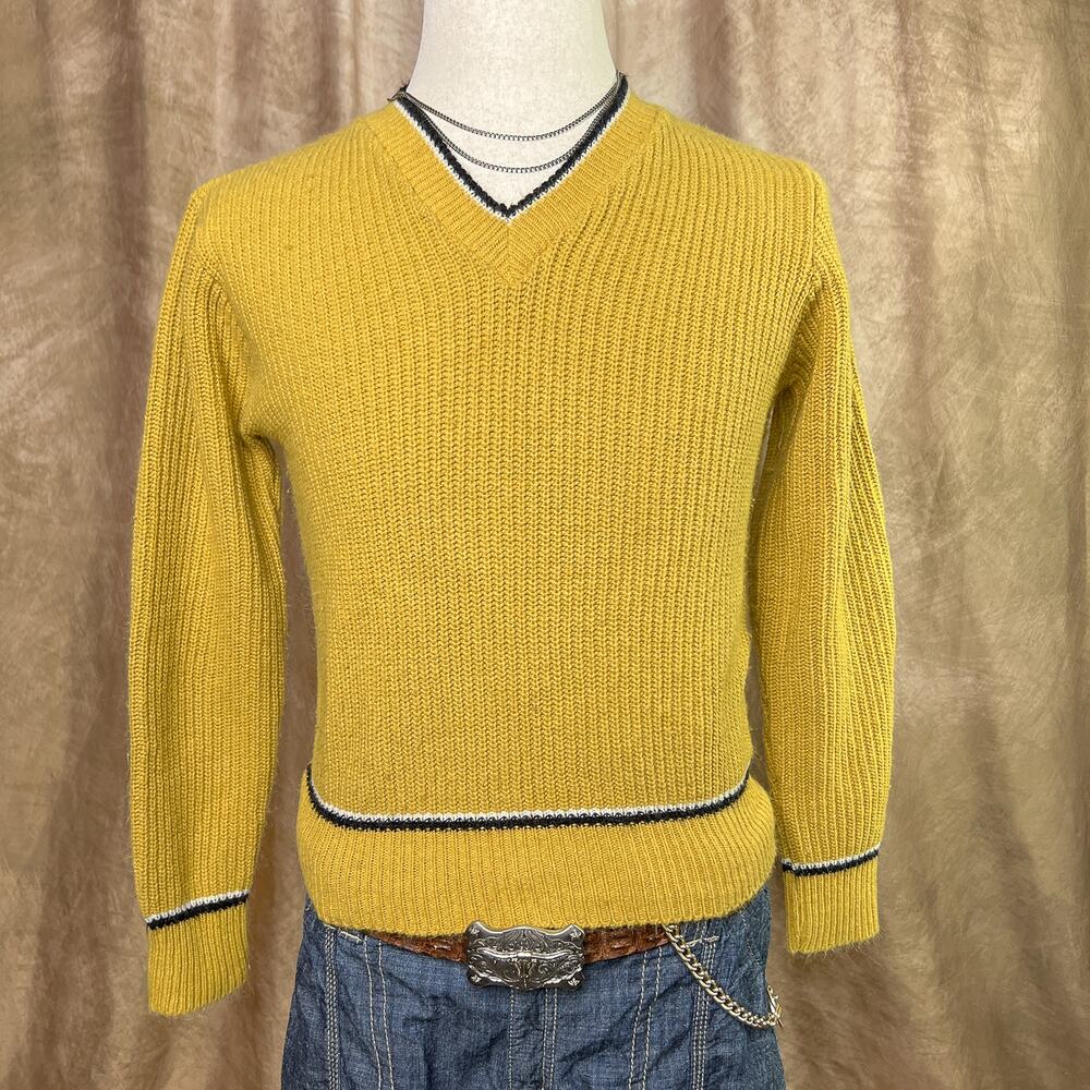 Vintage V Neck Sweater 70s Knit Ribbed Yellow Retro Academia Preppy Campus